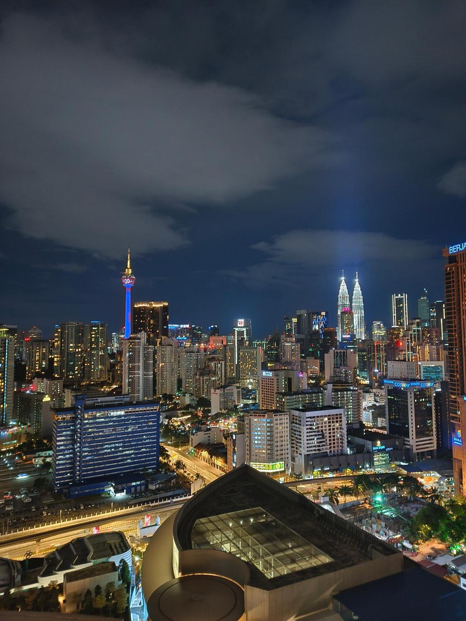 Lucentia Suites Klcc By City View Kuala Lumpur Zewnętrze zdjęcie