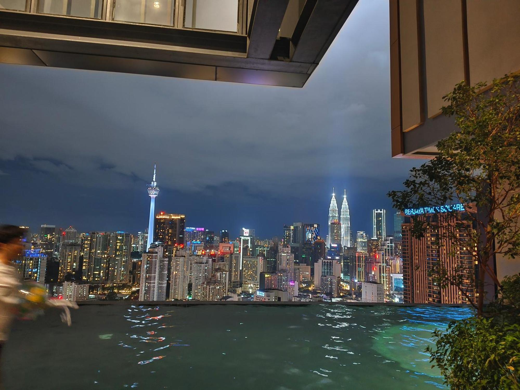 Lucentia Suites Klcc By City View Kuala Lumpur Zewnętrze zdjęcie