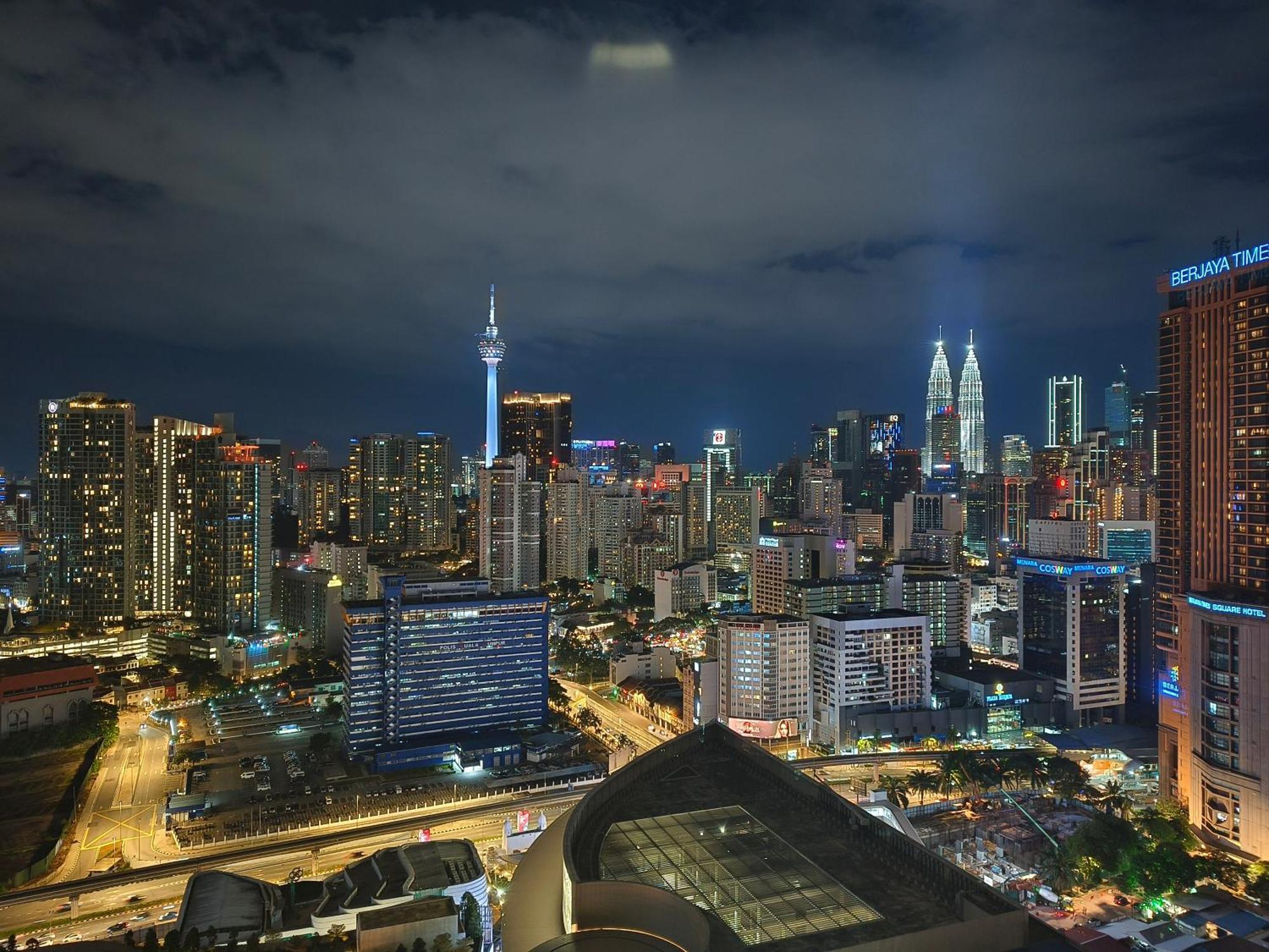 Lucentia Suites Klcc By City View Kuala Lumpur Zewnętrze zdjęcie